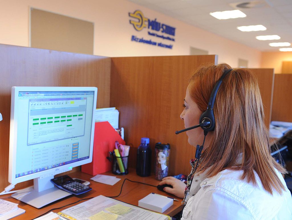 Los call centers suelen contratar personal muy seguido.
